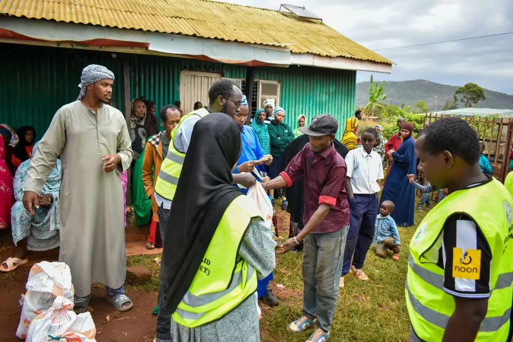 Isiolo Iftar Walk 2026 food distribution after the mercy walk (13) Isiolo Iftar Walk 2026 food distribution after the mercy walk (13)